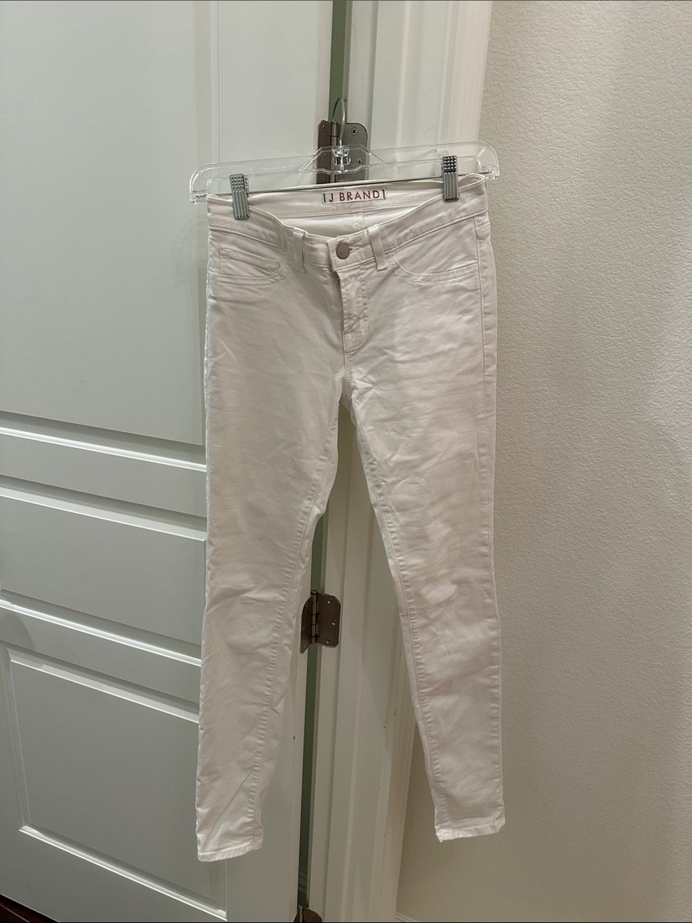 J Brand White Skinny Jeans - Slim Stretch Fit